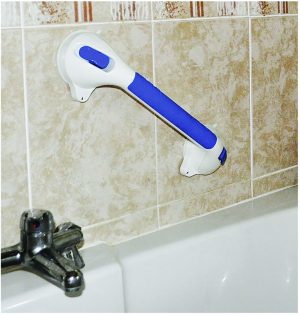 Bath suction rail