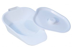 Plastic bedpan and lid